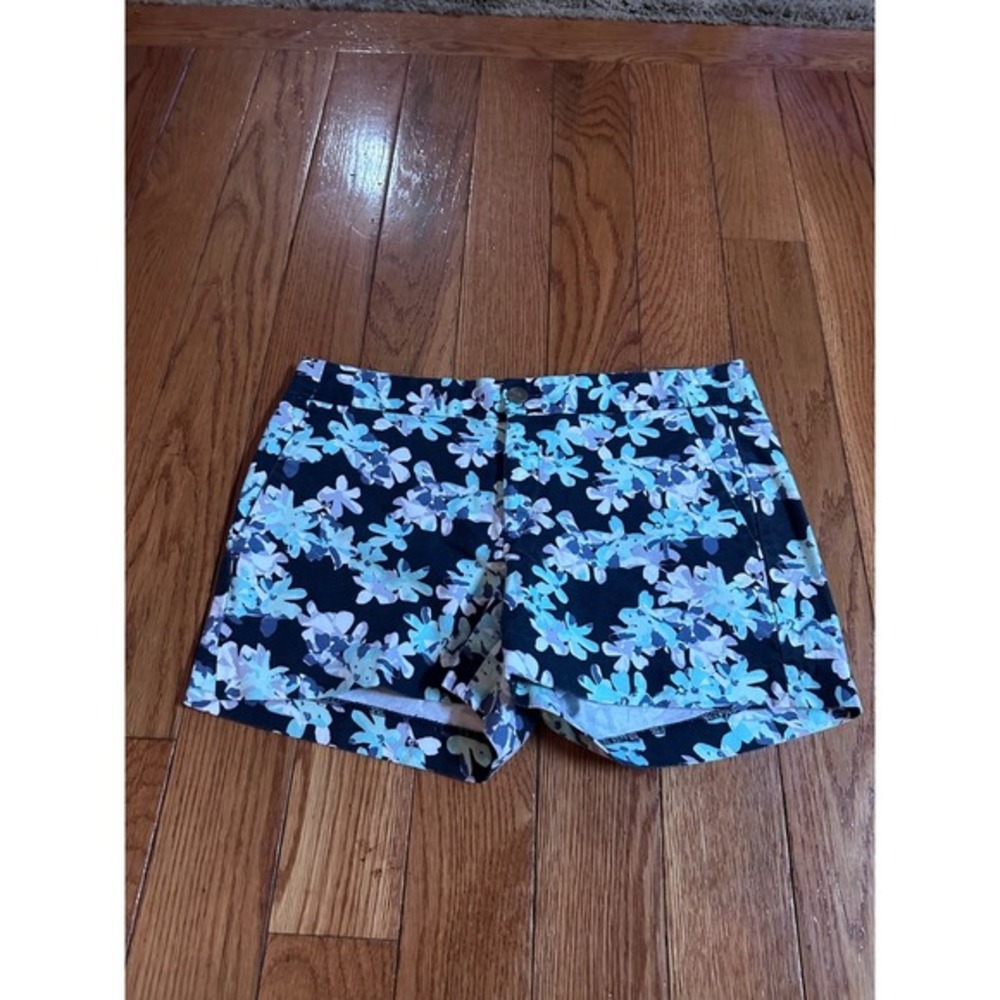 Women's Banana Republic Hampton Floral‎ Print Shorts - Blue, Black - Petite 4